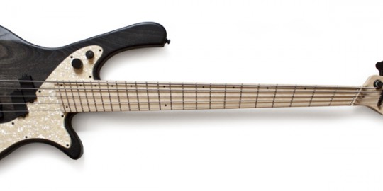 BassLine rebelle series multiscale fanned frets custom bass